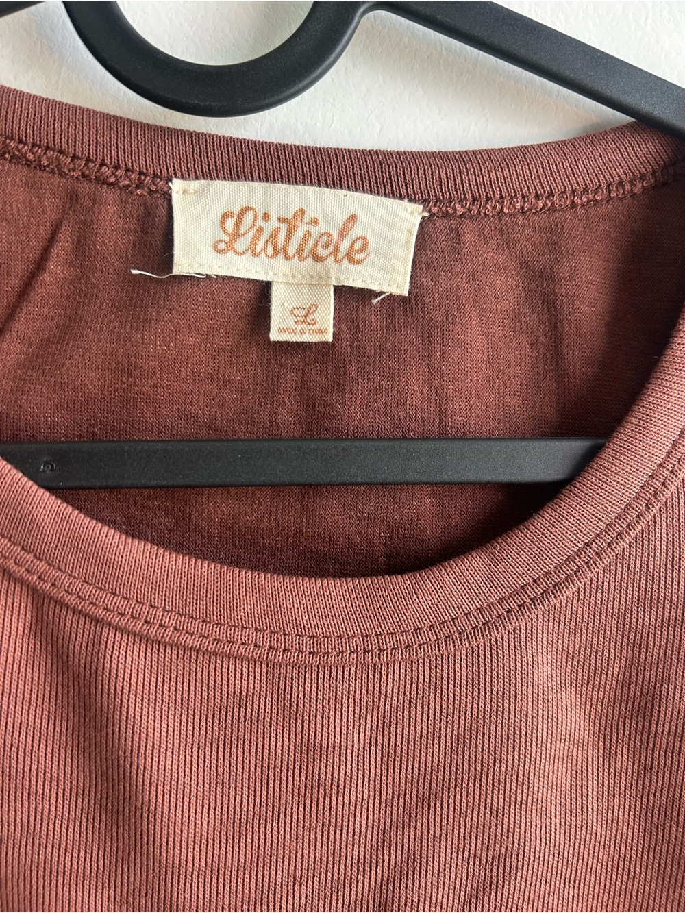 Listicle Ribbed Tank Top in Rust - Picture 2 of 3